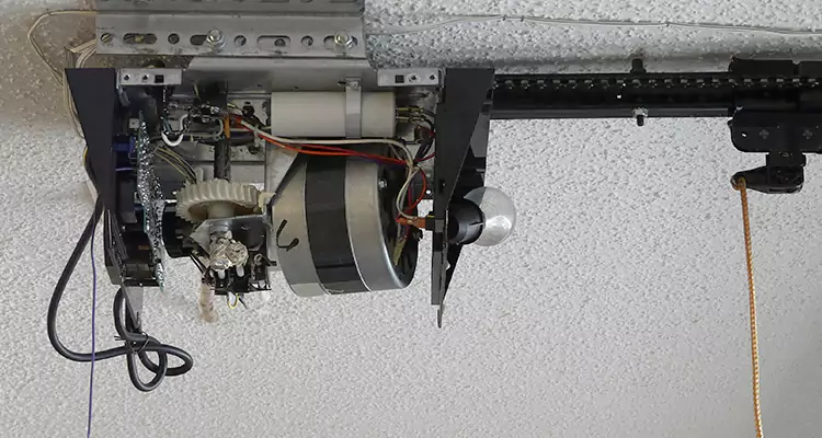 Emergency Garage Door Opener Repair in Ormond Beach, FL