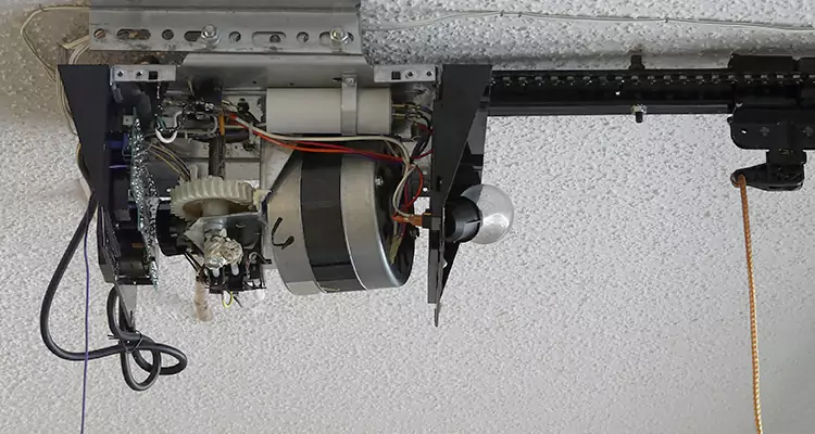 Garage Door Motor Replacement in Ormond Beach, FL