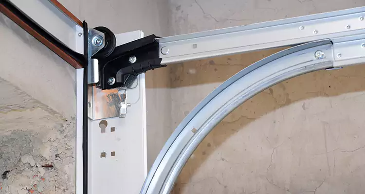 Maintain Liftmaster Garage Door Off Track in Ormond Beach, FL