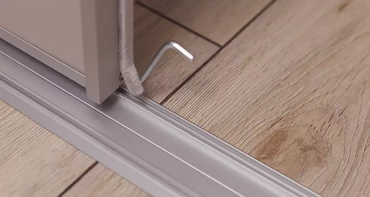 Squeaky Sliding Door Repair in Ormond Beach, FL