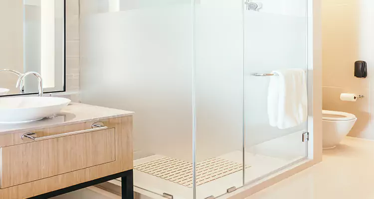 Expert Shower Door Fix and Repair in Ormond Beach, FL