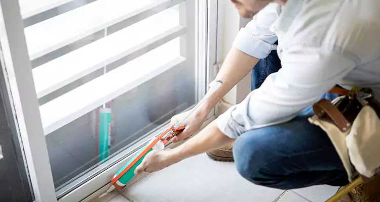 Dap Window Caulk Repair in Ormond Beach, FL